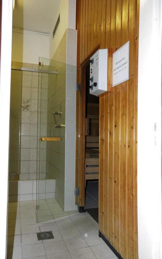 Schicke FeWo beste Lage 150m vom Strand, kostenlos WLAN großes Schwimmbad, Sauna Cuxhaven Exterior foto