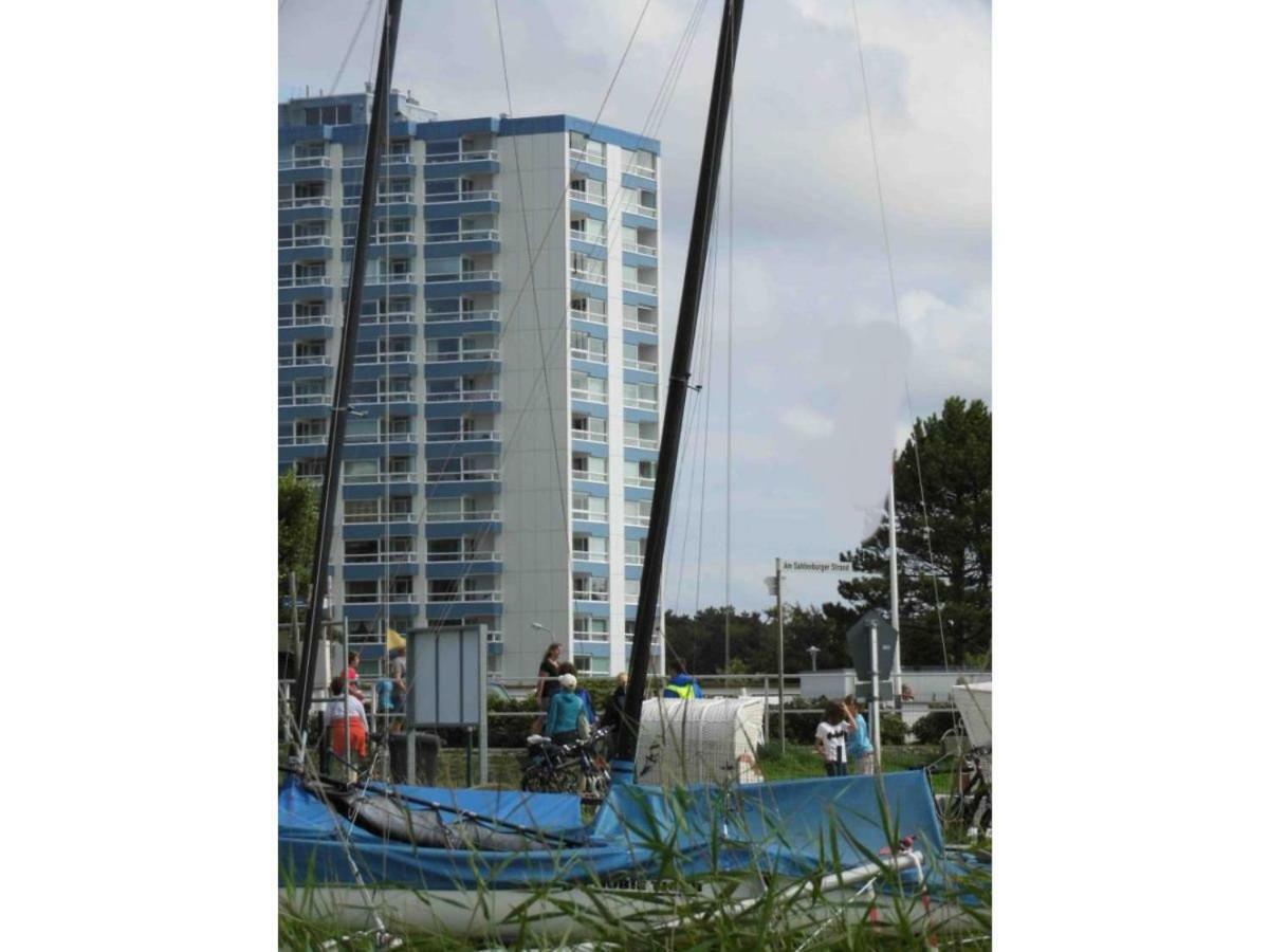 Schicke FeWo beste Lage 150m vom Strand, kostenlos WLAN großes Schwimmbad, Sauna Cuxhaven Exterior foto